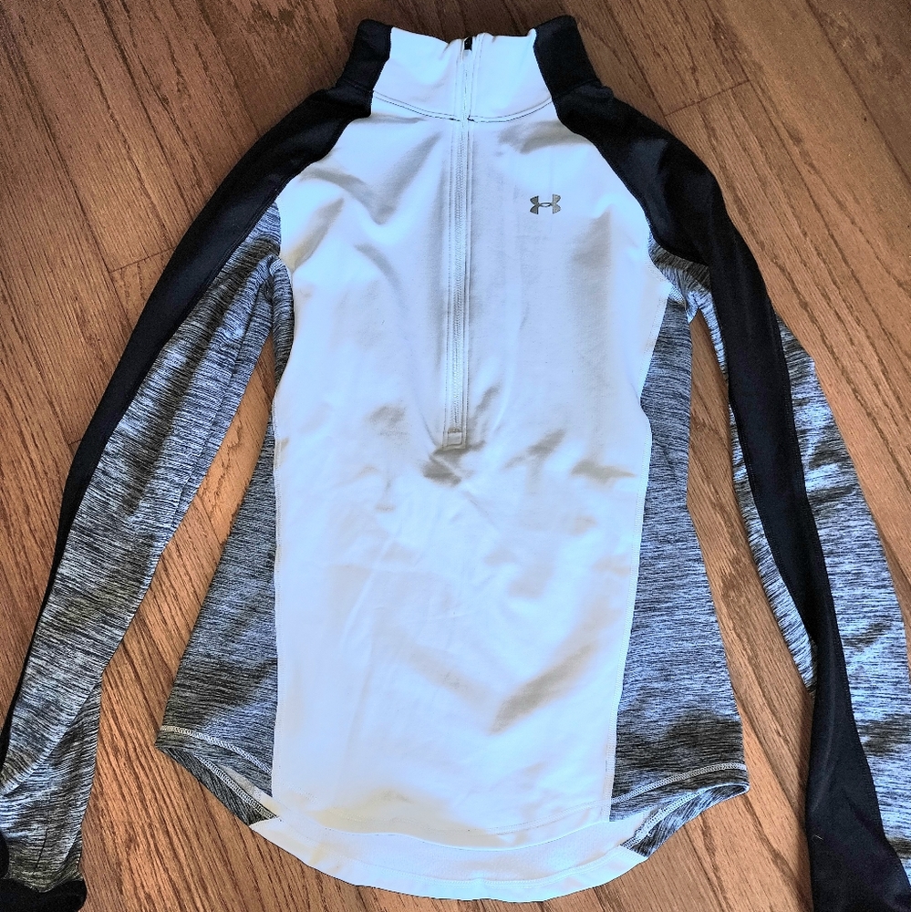 Under Armour cold gear XS white/gray/black